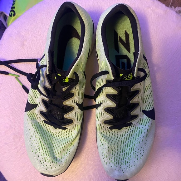 Nike racing flats - Picture 2 of 2